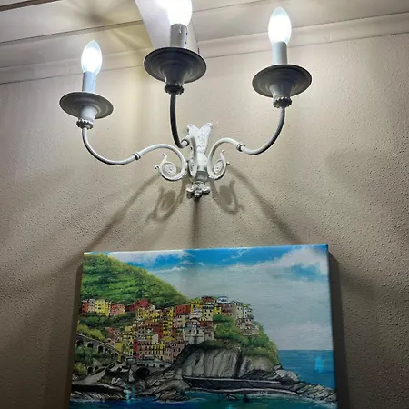 La Magia Nel Borgo Fezzano (Liguria)